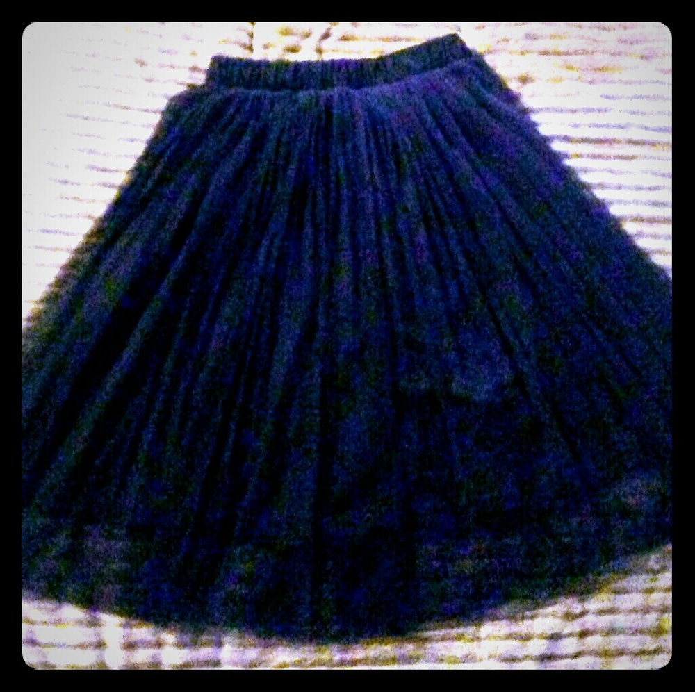 Rue21 Black skirt